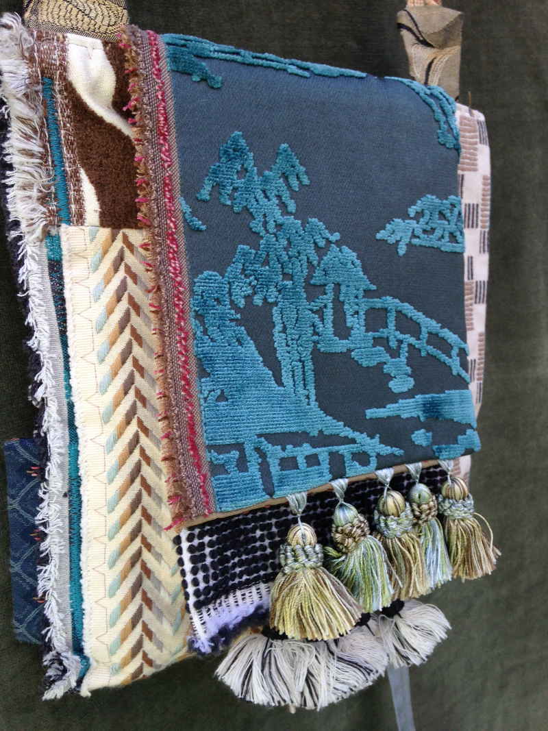 closer view of the turquoise landscape panel of Parcheesi BAGETTE